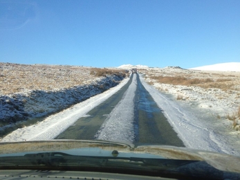 Fell road and snow 2016