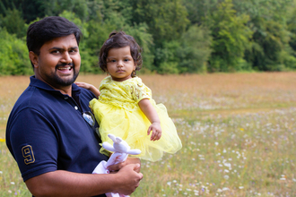 Parent and young child for Nature Tots John Hawkins Surrey Hills Photography