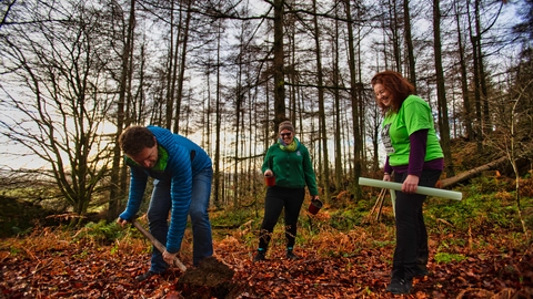Image of Staveley woodlands with Danni Chalmers Michelle Waller and inov-8