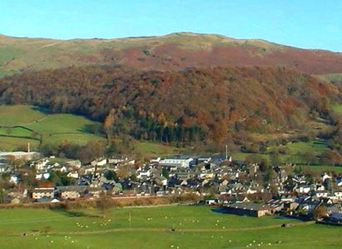 Craggy wood on the edge of Staveley